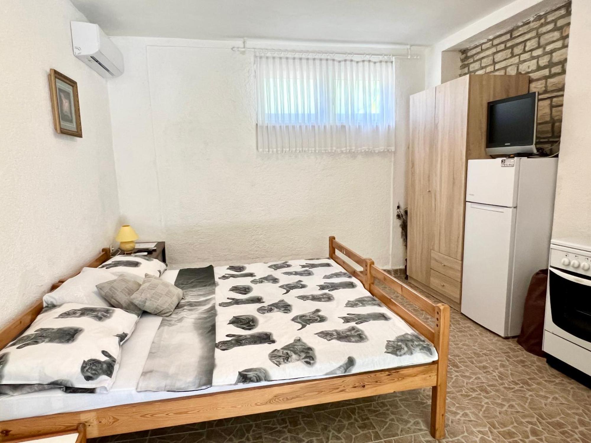Apartmani Lidija Karin Donji Donji Karin Экстерьер фото
