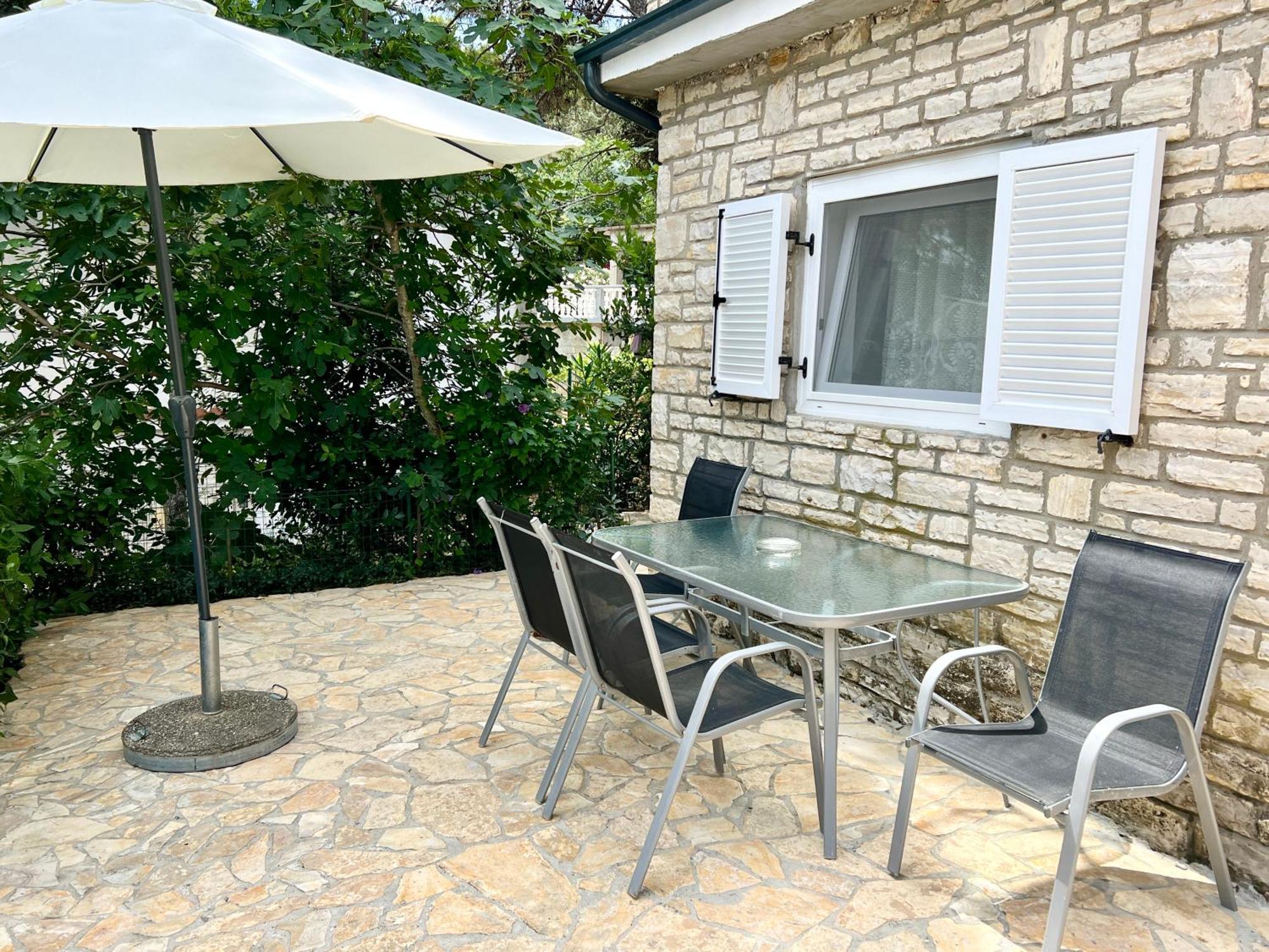 Apartmani Lidija Karin Donji Donji Karin Экстерьер фото